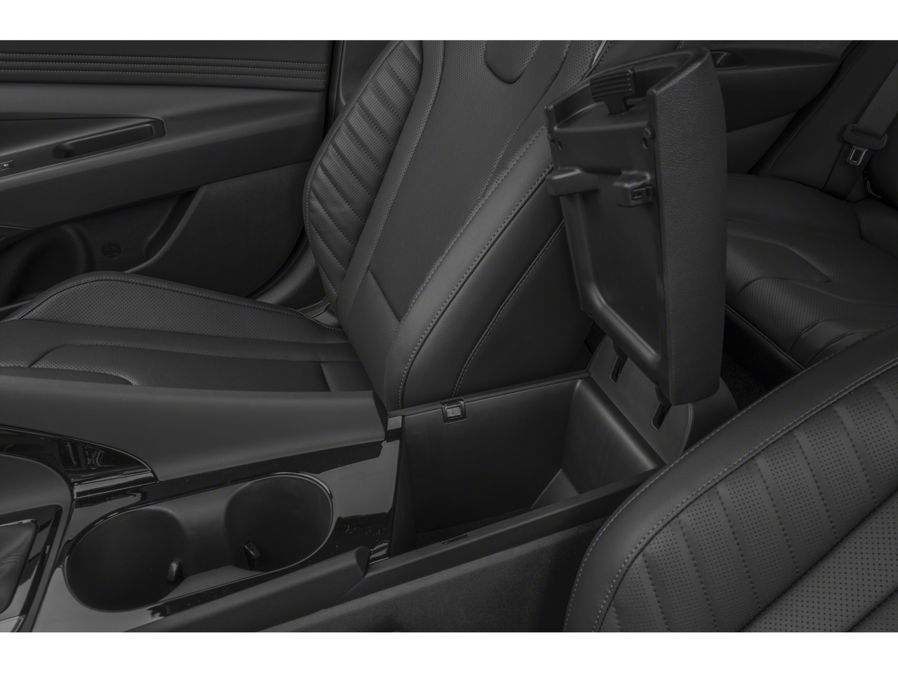 2025 Hyundai ELANTRA Limited IVT