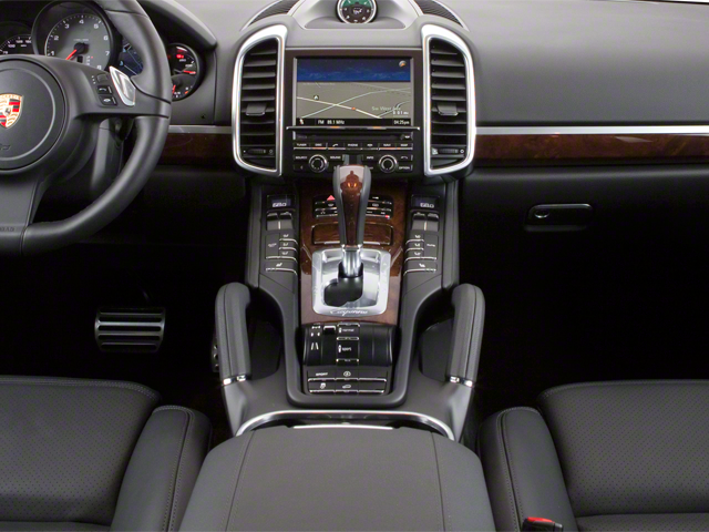 2013 Porsche Cayenne AWD 4dr Manual