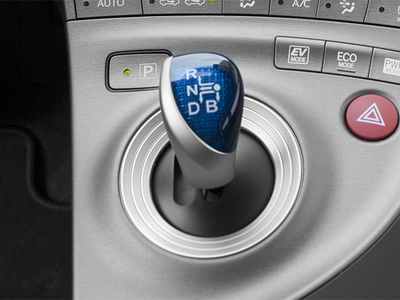 2013 Toyota Prius 5dr HB Three (Natl)