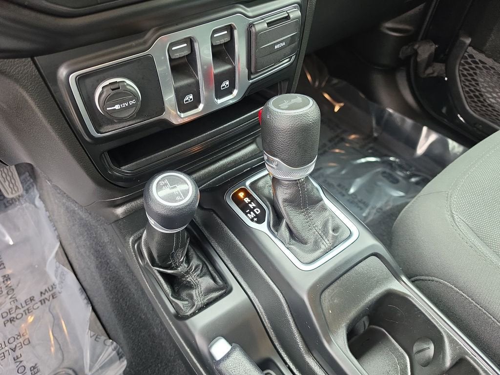 2022 Jeep Wrangler Sport S 4x4