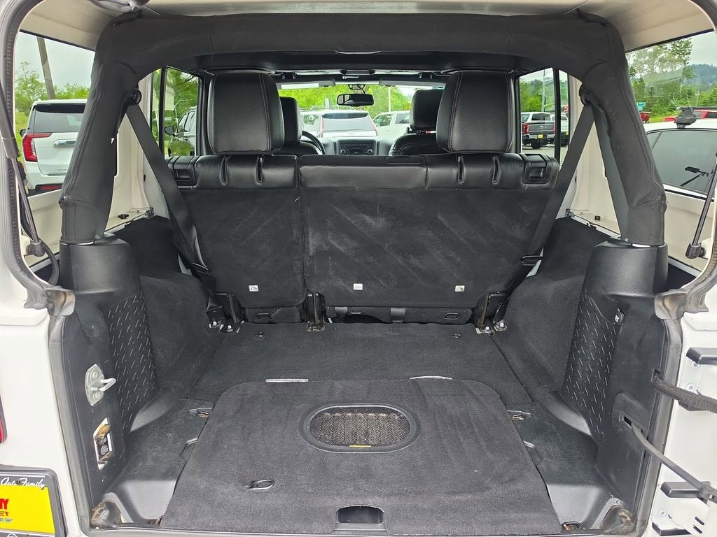 2015 Jeep Wrangler Unlimited Sahara