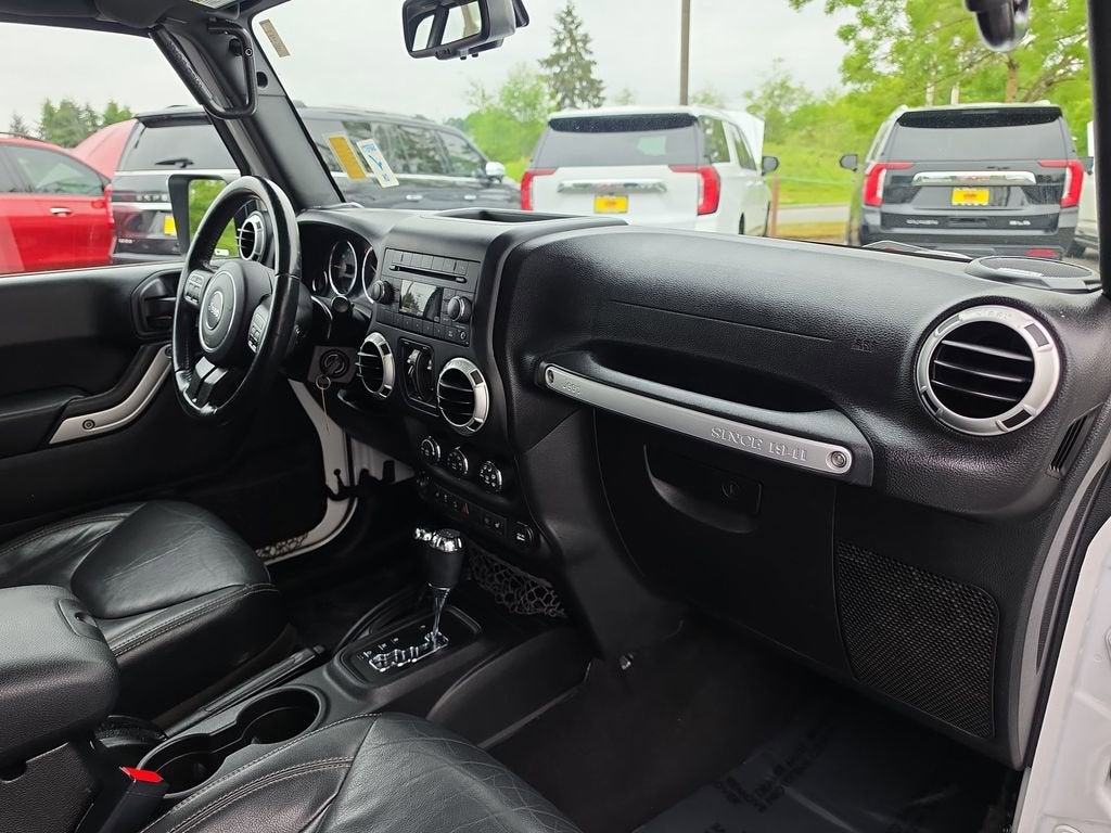 2015 Jeep Wrangler Unlimited Sahara