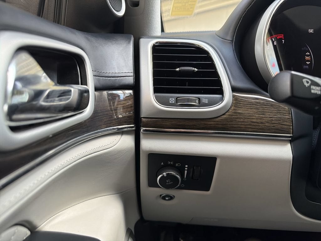 2021 Jeep Grand Cherokee Summit
