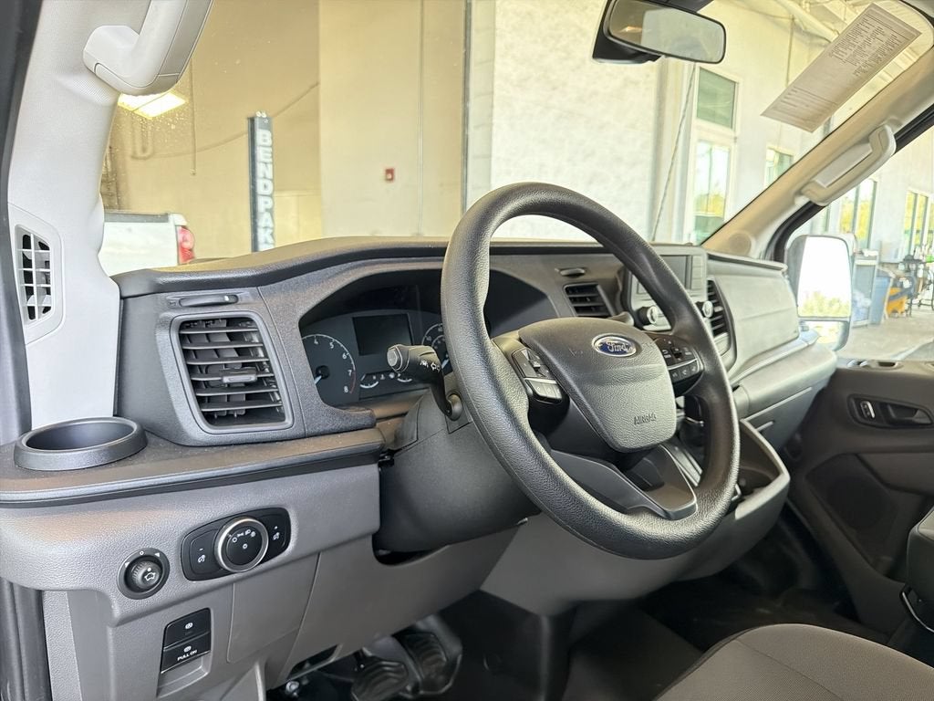 2025 Ford Transit Passenger Wagon XL