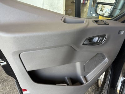 2025 Ford Transit Passenger Wagon XL