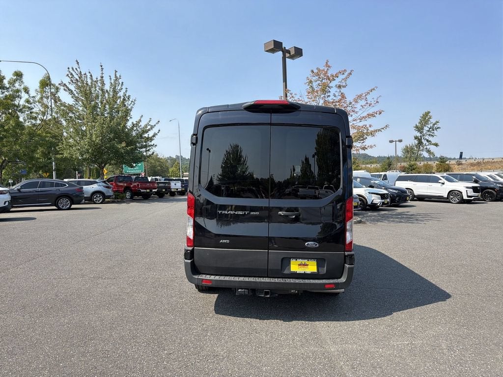 2025 Ford Transit Passenger Wagon XL