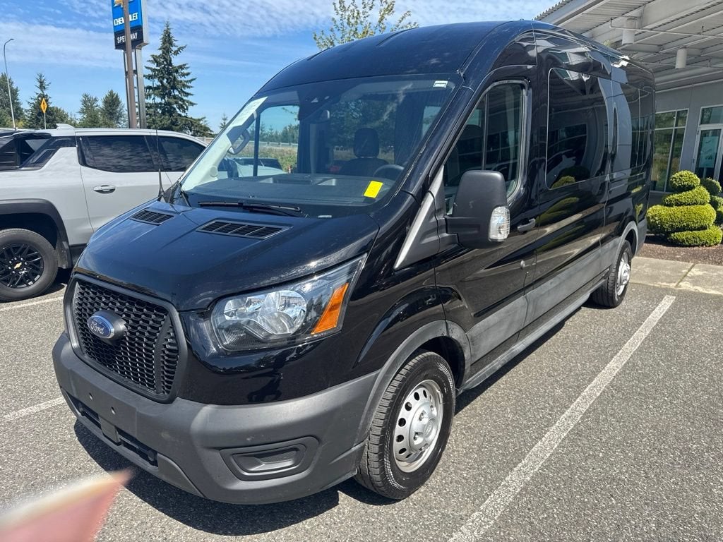 2025 Ford Transit Passenger Wagon XL