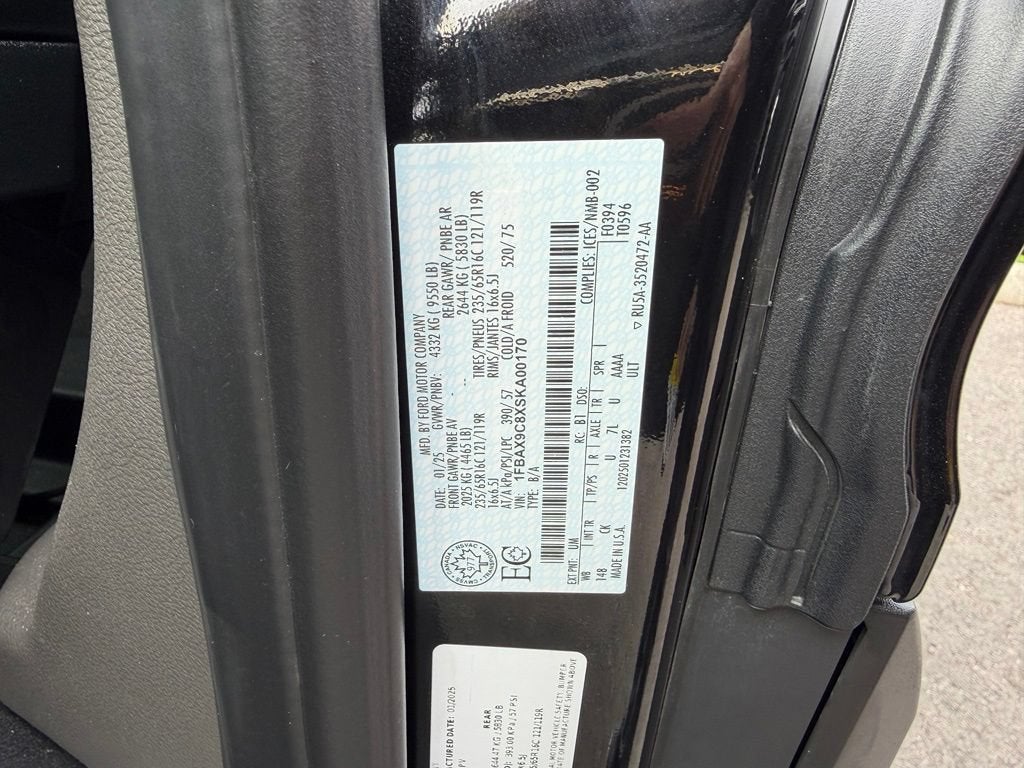 2025 Ford Transit Passenger Wagon XL
