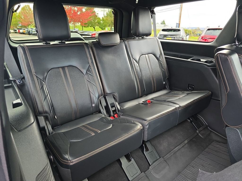 2024 Ford Expedition Max Platinum