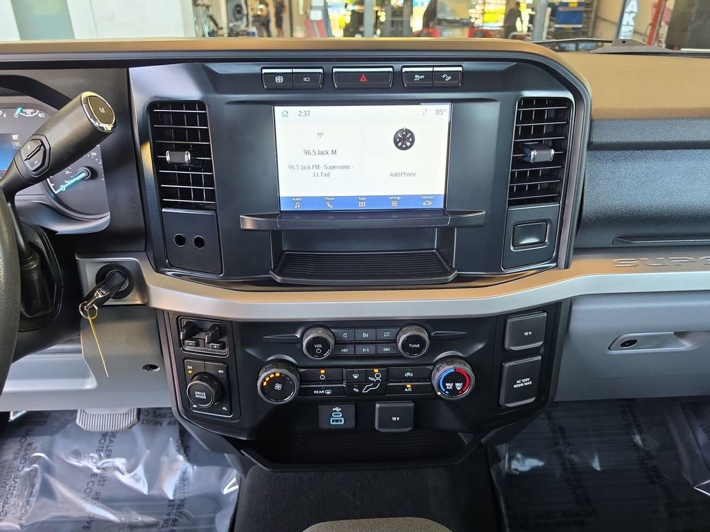 2023 Ford F-350 XLT