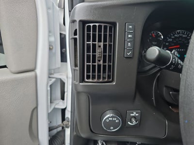 2023 Chevrolet Express Passenger 3500 1LS