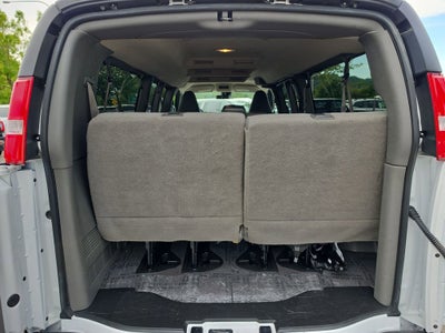 2025 Chevrolet Express Passenger 1LT