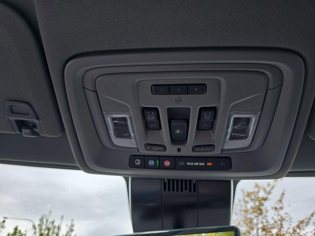 2025 Chevrolet Silverado 3500 HD LTZ