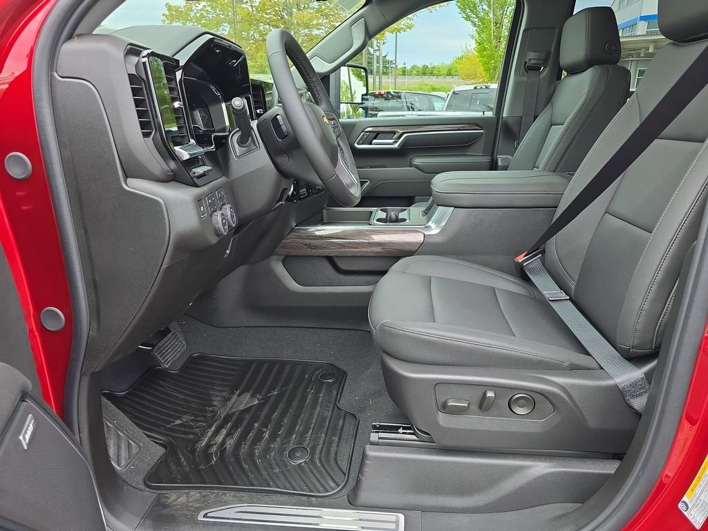 2025 Chevrolet Silverado 3500 HD LTZ