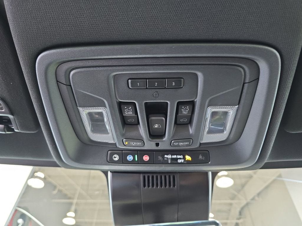 2025 Chevrolet Silverado 3500 HD High Country