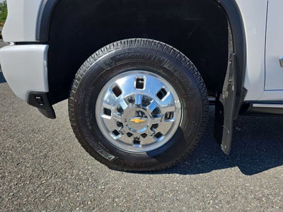 2025 Chevrolet Silverado 3500 HD High Country