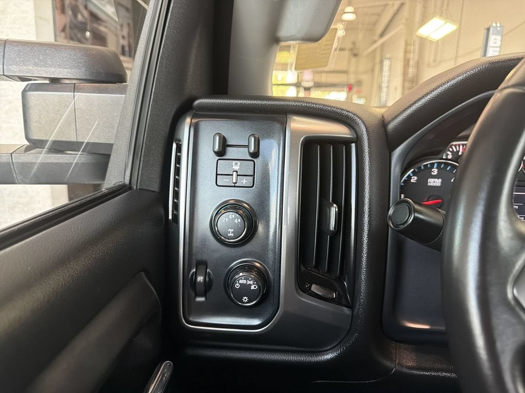 2015 Chevrolet Silverado 3500 HD LT