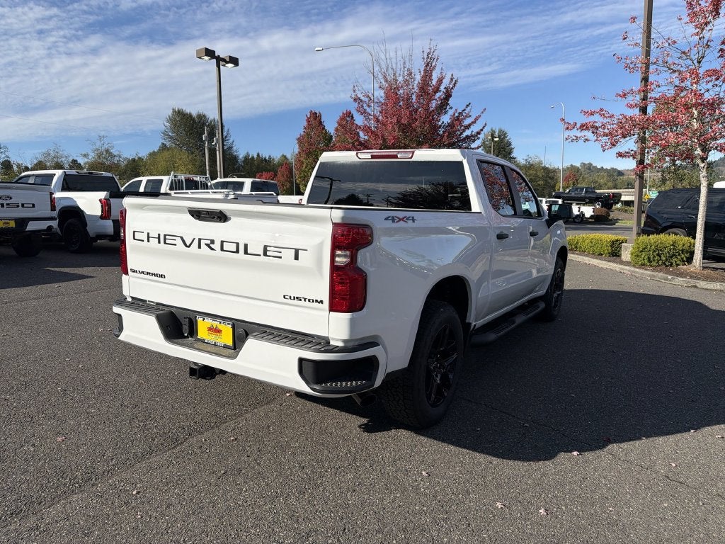2026 Chevrolet Silverado 1500 Custom