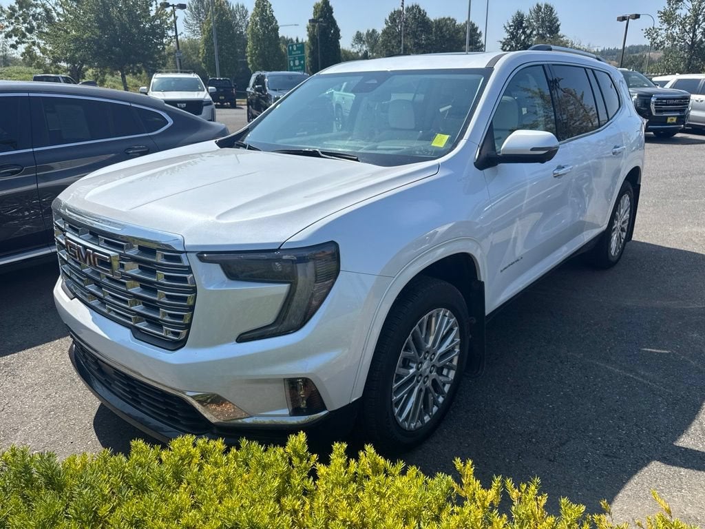 2024 GMC Acadia Denali