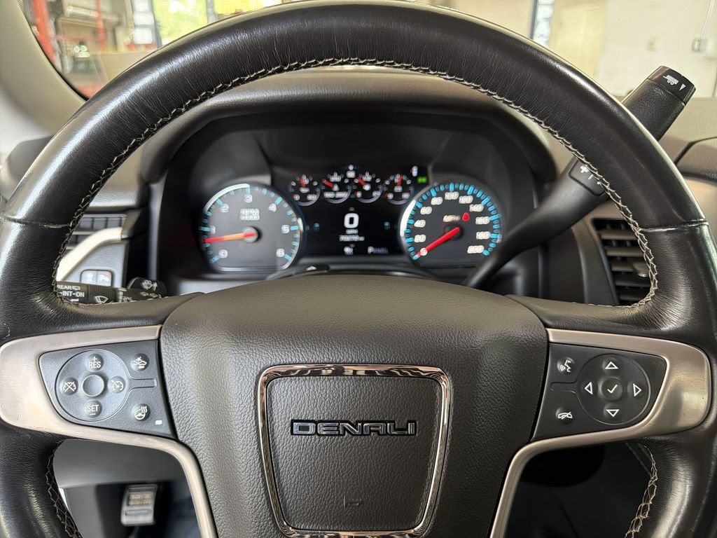 2020 GMC Yukon Denali