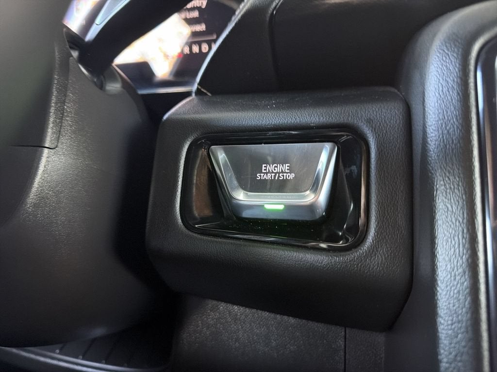2025 GMC Yukon AT4