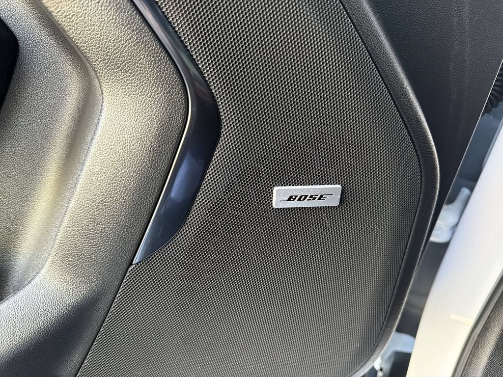 2025 GMC Yukon AT4