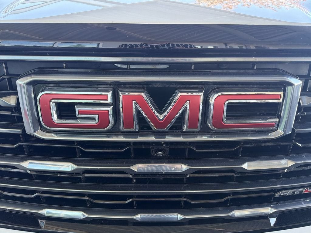 2025 GMC Yukon AT4