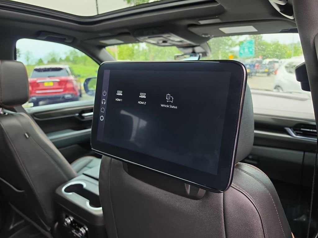 2025 GMC Yukon AT4
