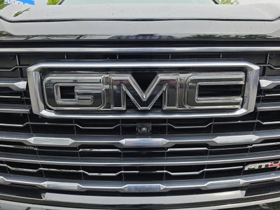 2025 GMC Yukon AT4