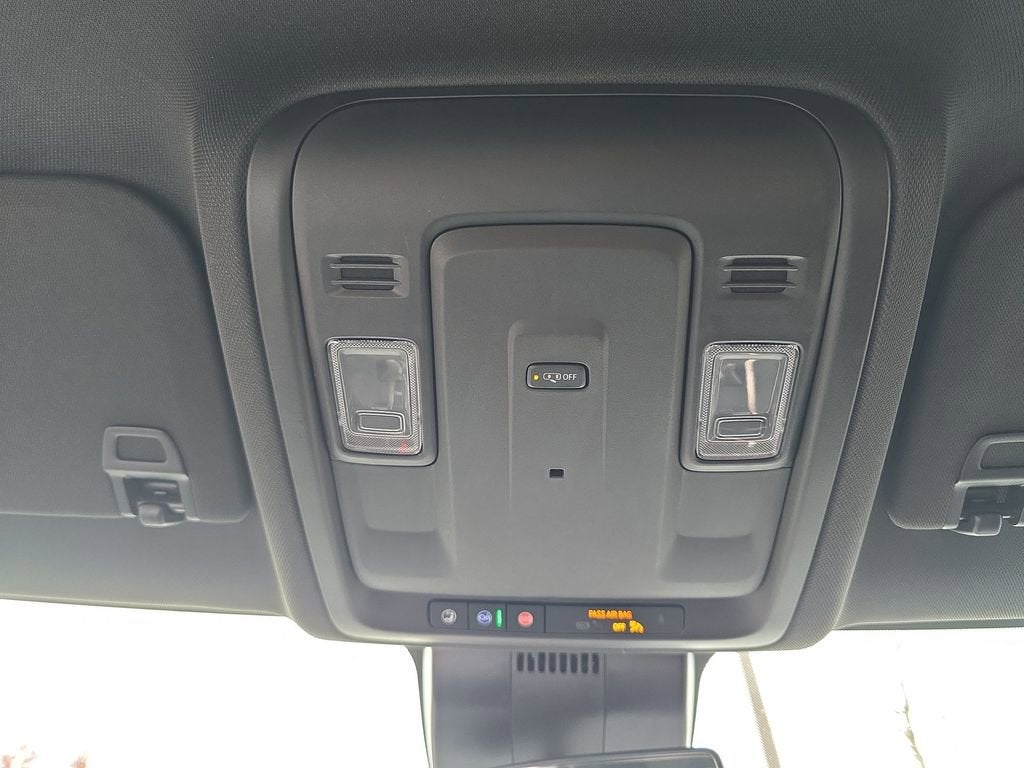 2024 GMC Yukon XL SLE