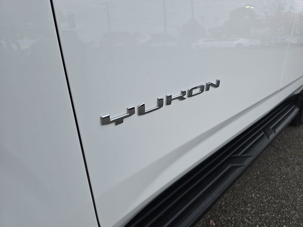 2024 GMC Yukon XL SLE