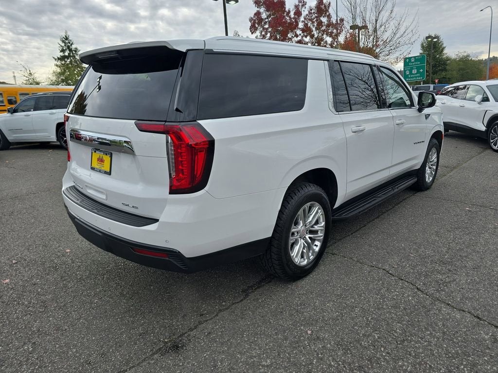 2024 GMC Yukon XL SLE