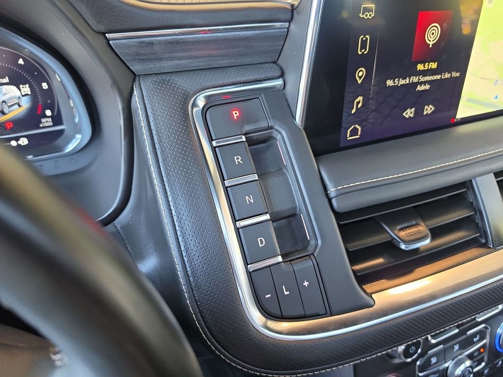 2024 GMC Yukon XL SLT