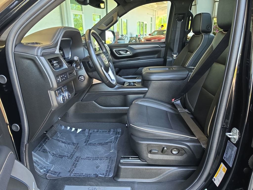 2024 GMC Yukon XL SLT