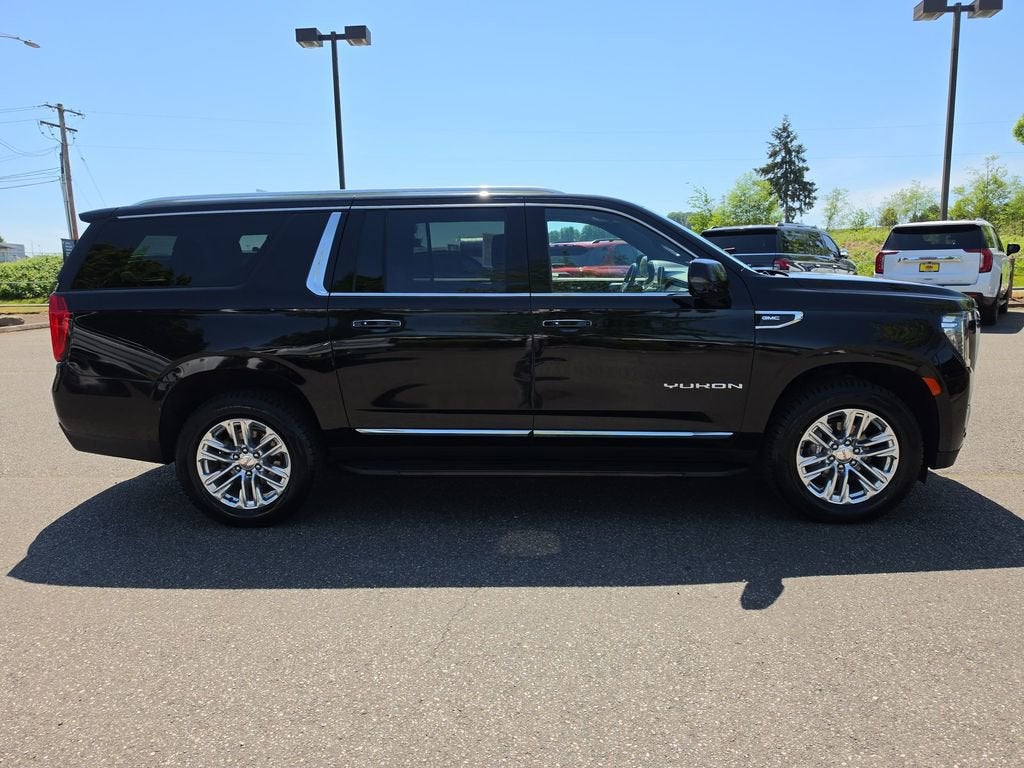 2024 GMC Yukon XL SLT