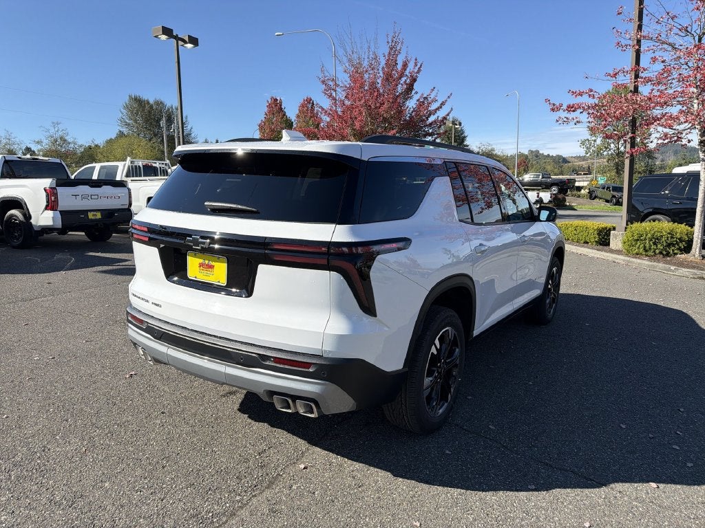 2027 Chevrolet Traverse LT
