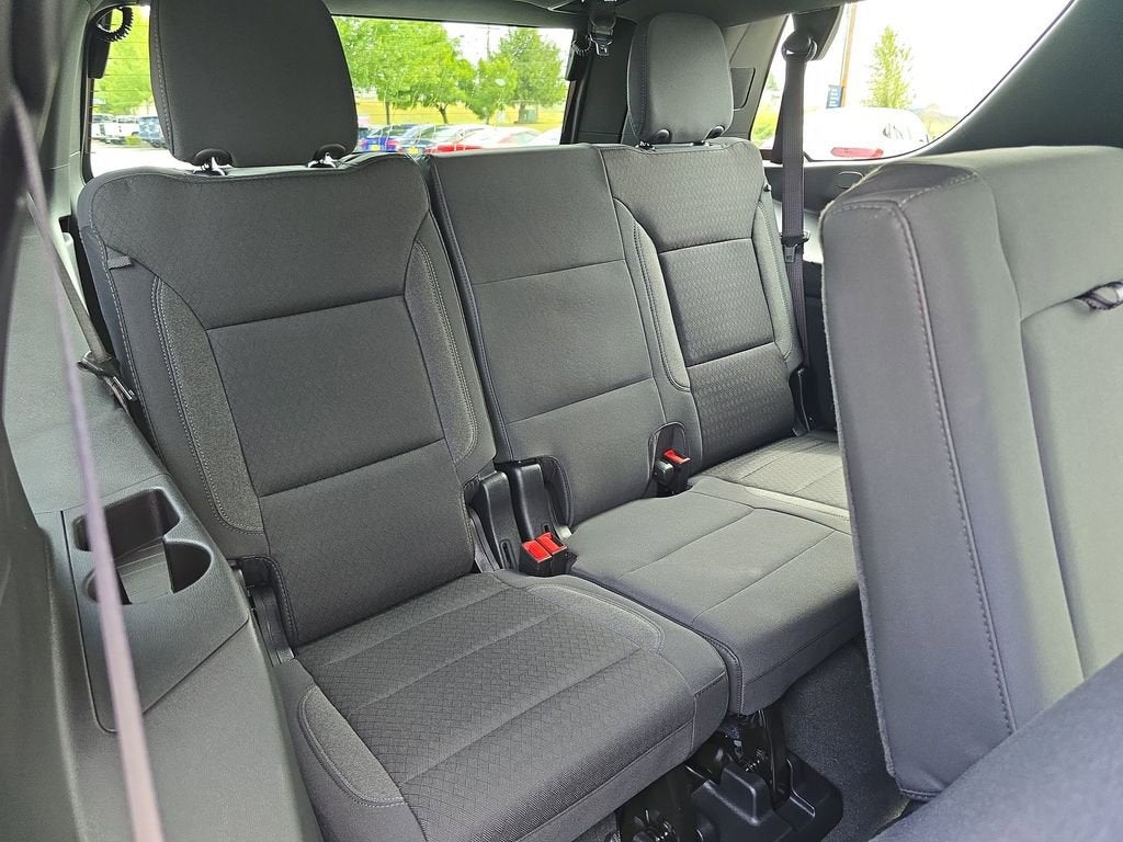 2025 Chevrolet Tahoe LS