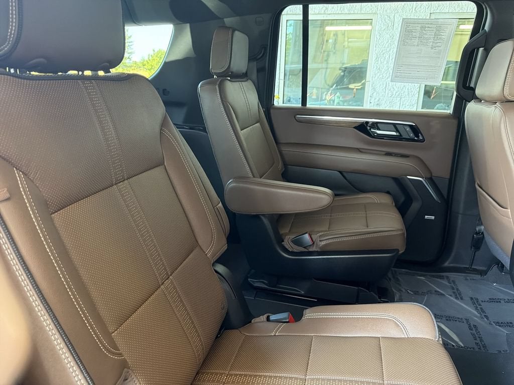 2025 Chevrolet Suburban High Country