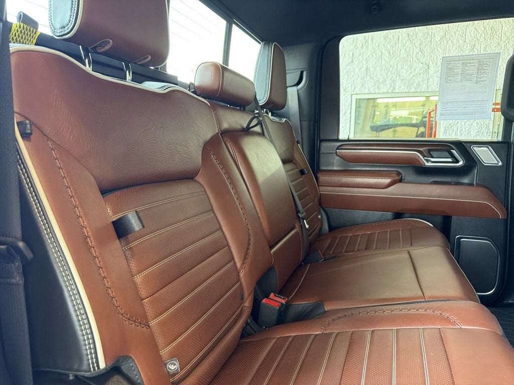 2024 GMC Sierra 3500 HD Denali Ultimate