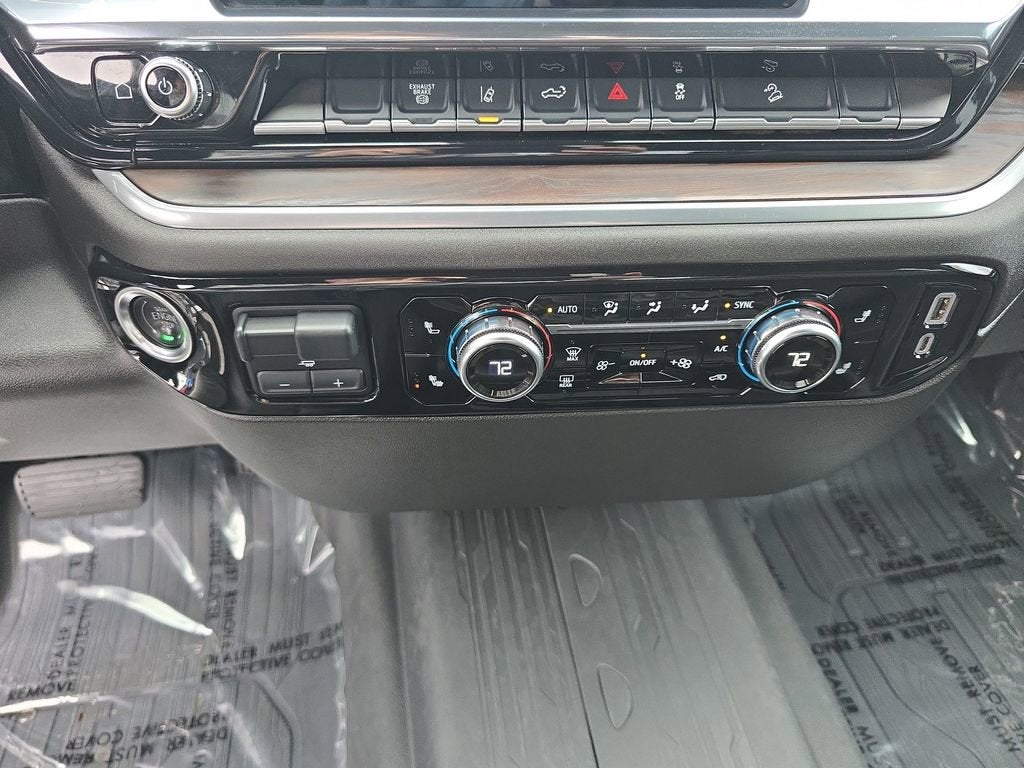 2025 GMC Sierra 3500 HD SLT