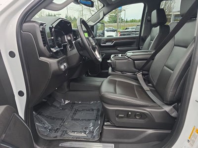 2025 GMC Sierra 3500 HD SLT