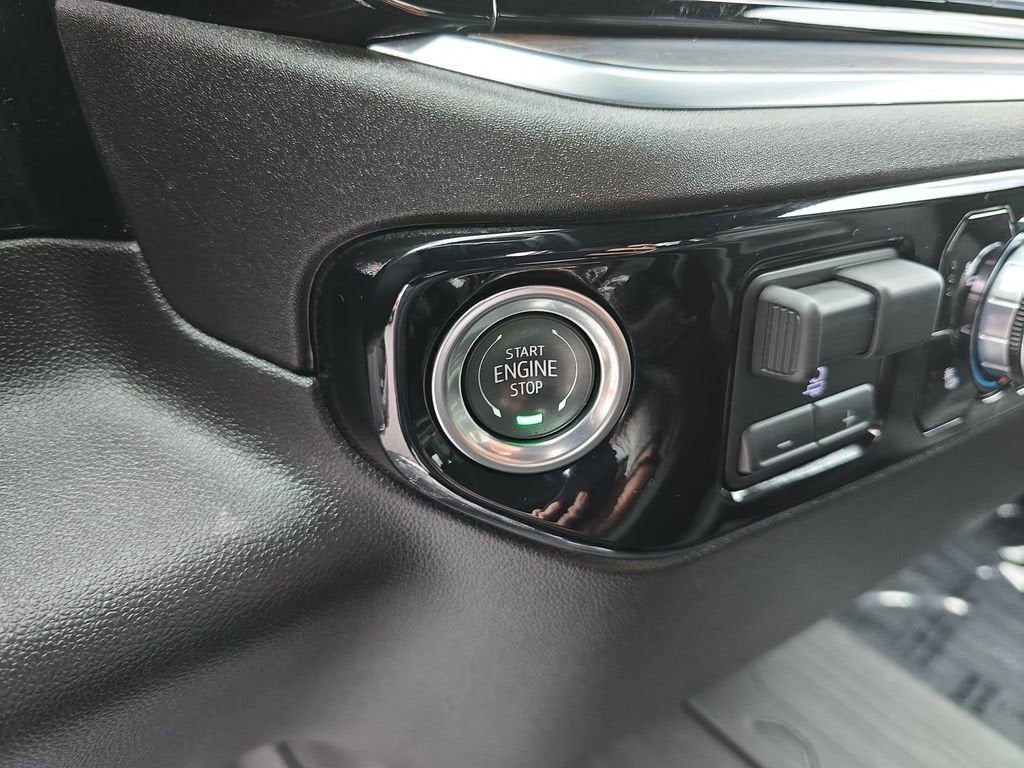 2025 GMC Sierra 3500 HD SLT