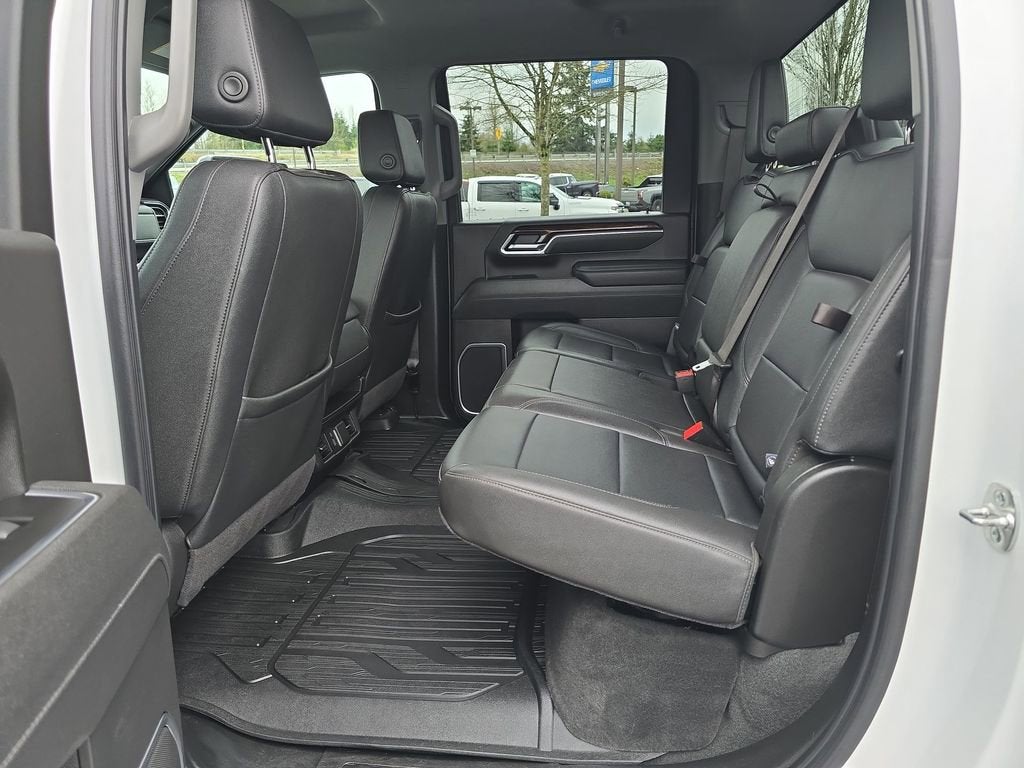 2025 GMC Sierra 3500 HD SLT