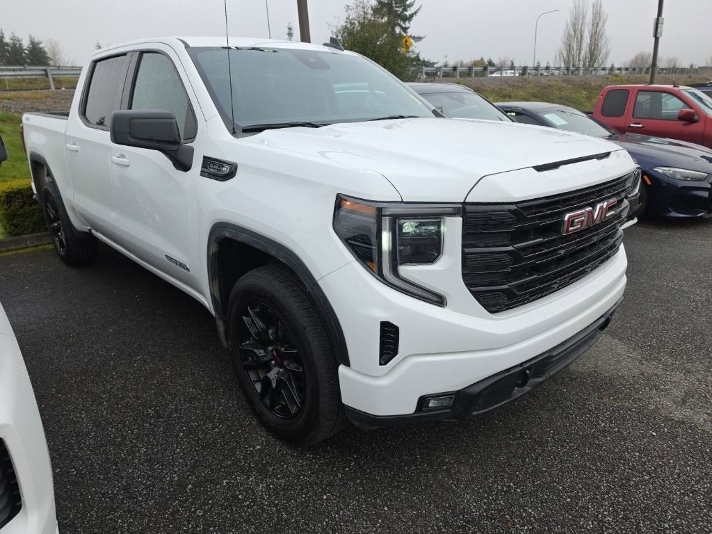2025 GMC Sierra 1500 Elevation