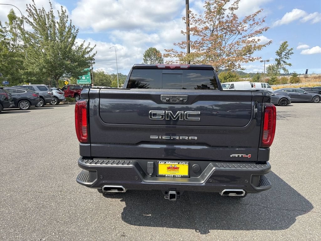 2024 GMC Sierra 1500 AT4
