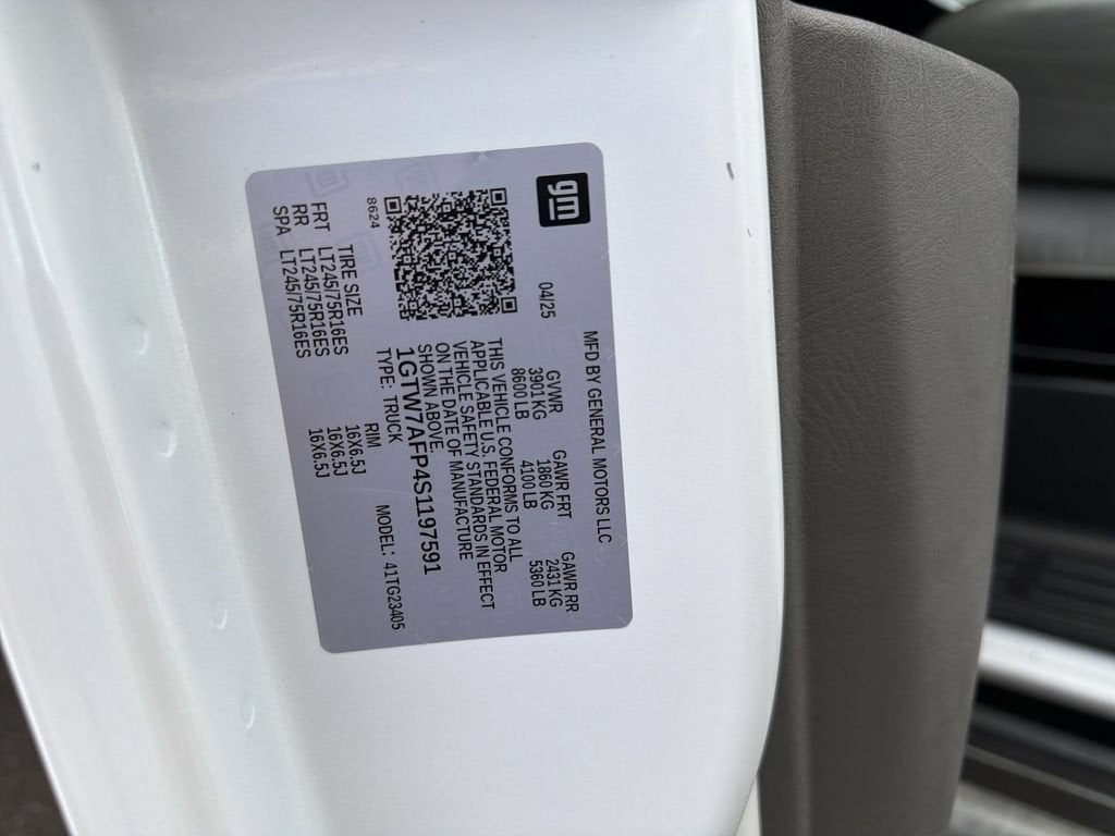 2025 GMC Savana Cargo Work Van