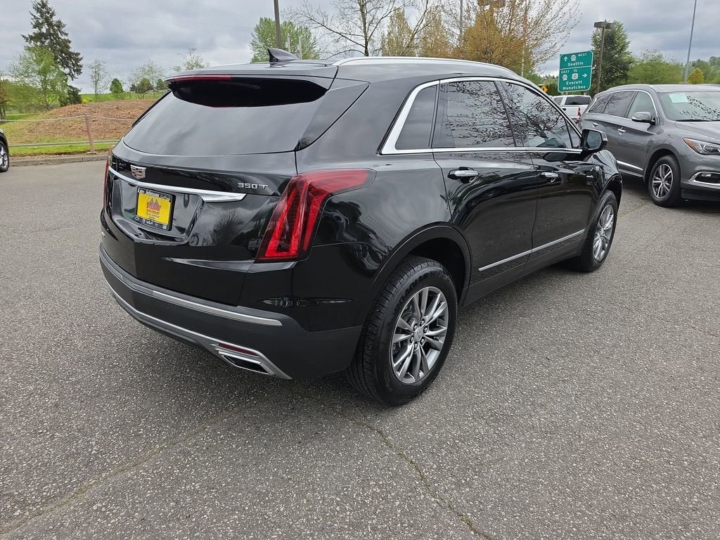 2022 Cadillac XT5 Premium Luxury