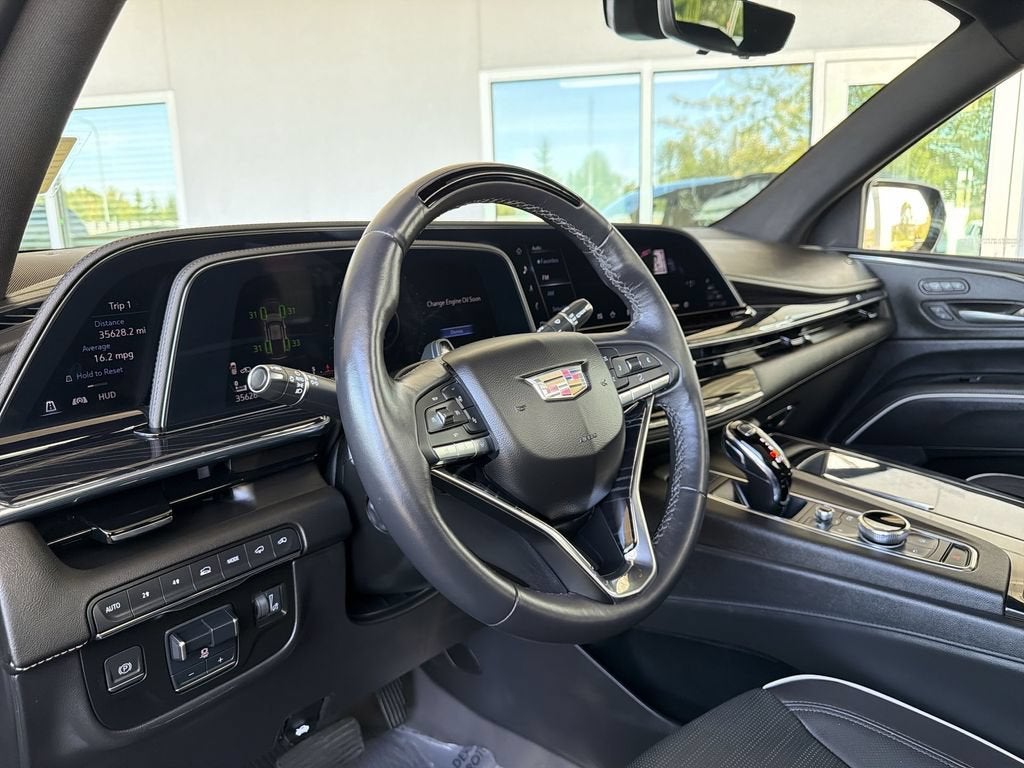 2023 Cadillac Escalade Sport