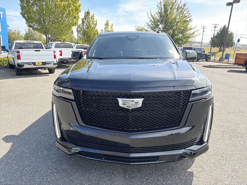 2023 Cadillac Escalade Sport