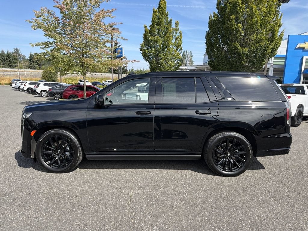 2023 Cadillac Escalade Sport